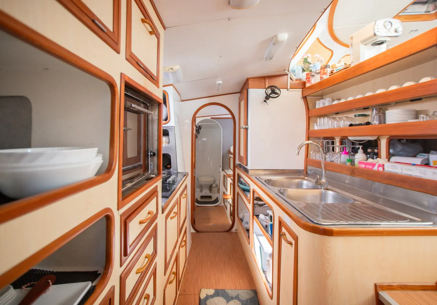 Mumby Sailing Catamaran 48ft photo 5