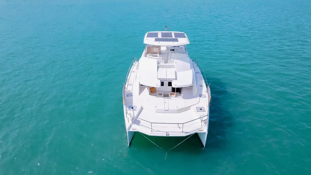 Leopard Power Catamaran 51ft exterior photo