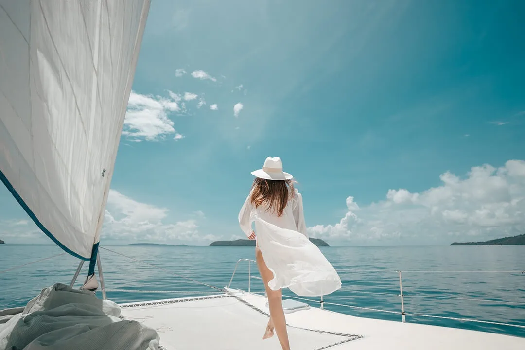 Mumby Sailing Catamaran 48ft photo 9