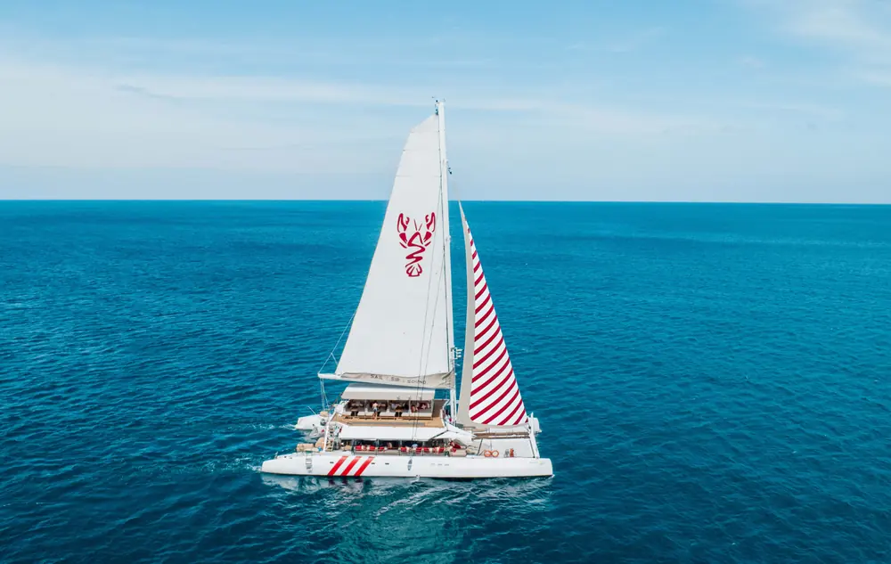 Ocean Voyager Sailing Catamaran 78ft exterior photo