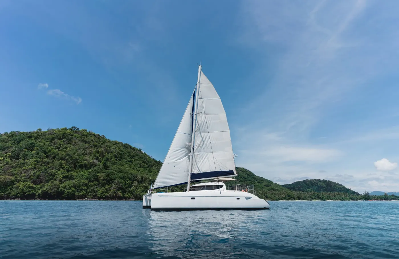 Fountaine Pajot Sailing Catamaran 40ft photo 2