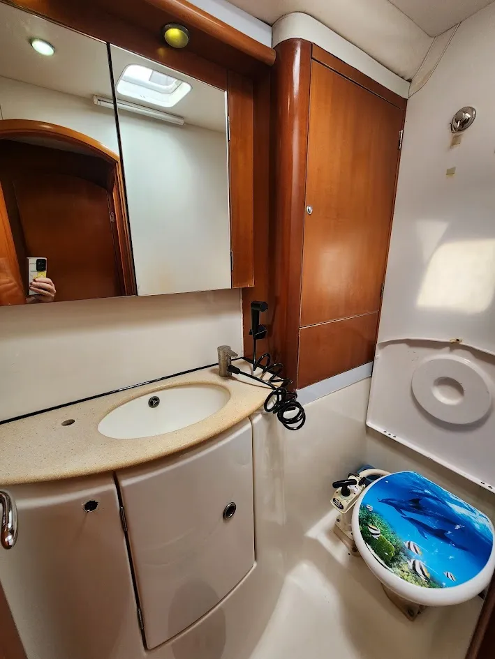 Lagoon Sailing Catamaran 44ft photo 4