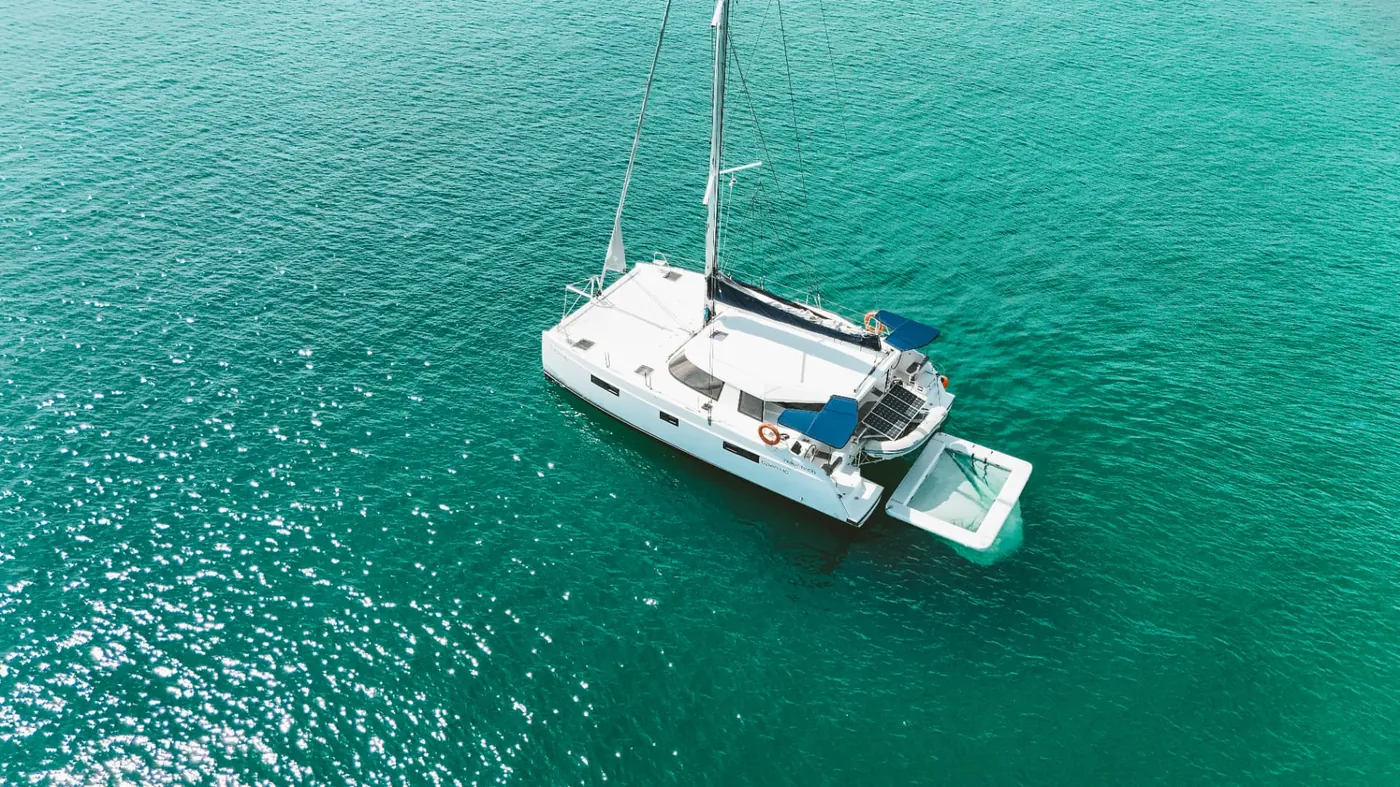 Nautitech Sailing Catamaran 40ft photo 5