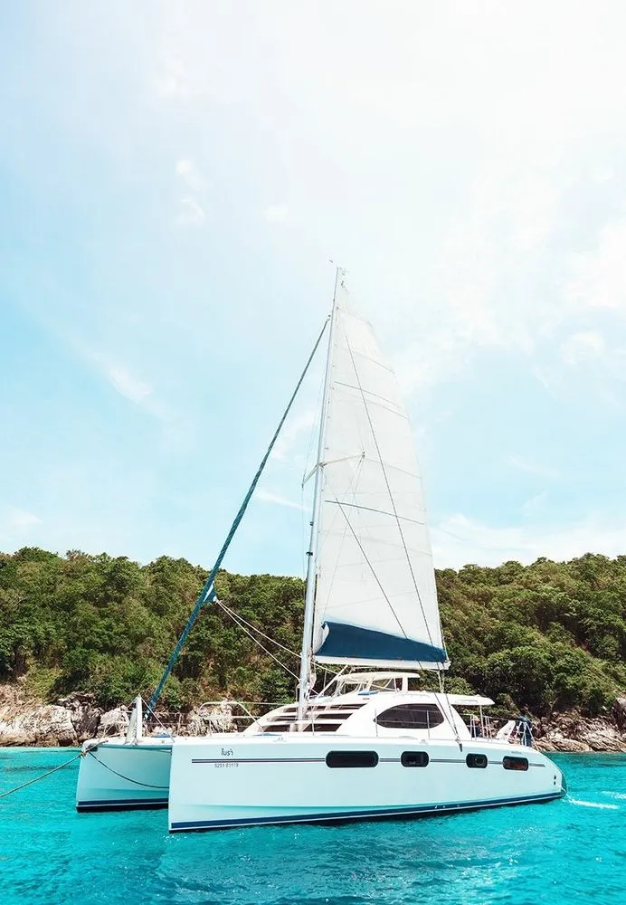 Leopard Sailing Catamaran 47ft photo 3