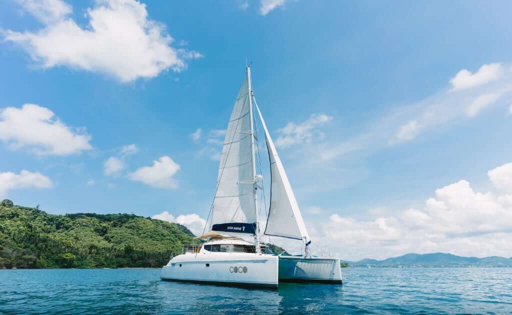 Fountaine Pajot Sailing Catamaran 40ft exterior photo