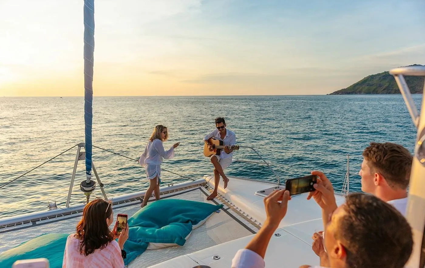 Leopard Sailing Catamaran 47ft photo 8
