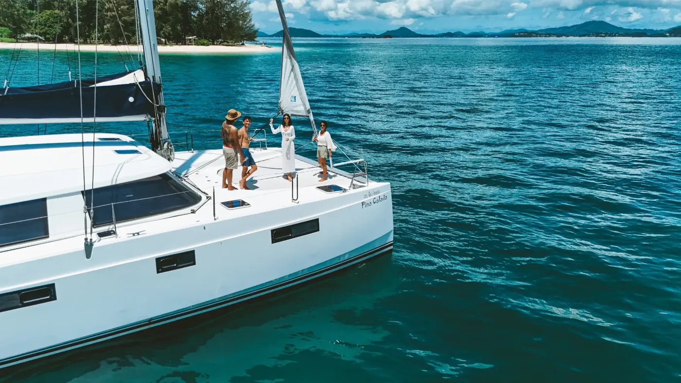 Nautitech Sailing Catamaran 40ft photo 3