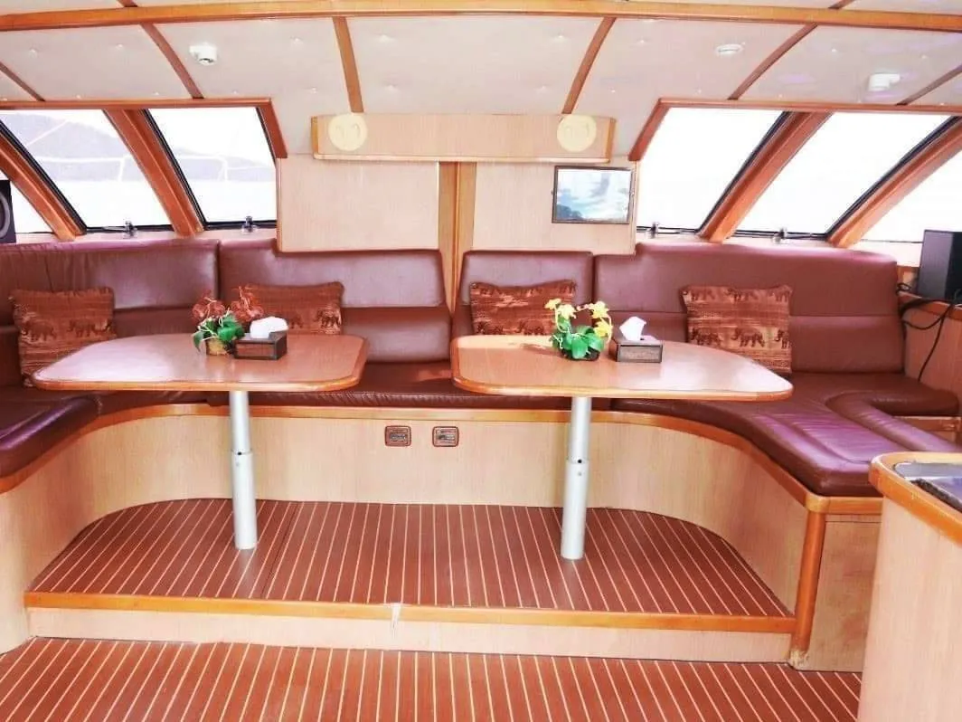Silkline 530 Sailing Catamaran photo 8